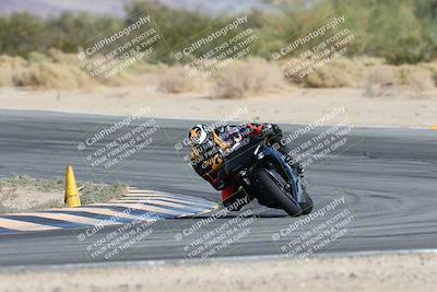 media/Nov-16-2025-Race Pace (Sun) [[8c5fa54630]]/Non Verified Riders (1st 20 Minutes)/2-Turn 10 (1010am)/